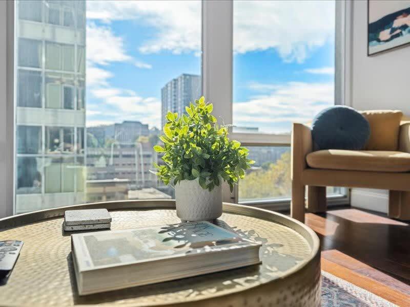 Cozysuites Modern 1Br, Ppg Paints Arena, Pitts Pittsburgh Exterior photo