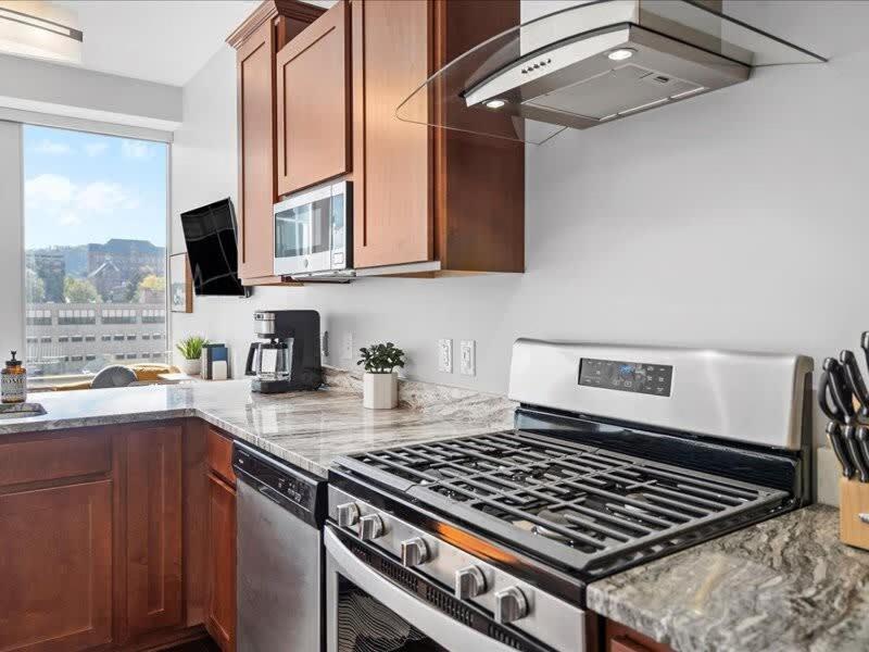 Cozysuites Modern 1Br, Ppg Paints Arena, Pitts Pittsburgh Exterior photo